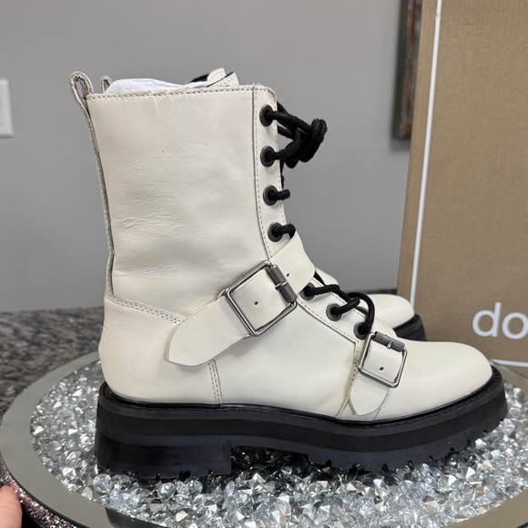 Dolce Vita Robson off White Leather Lace-Up black Lug Boots NEW 6 - Picture 8 of 14